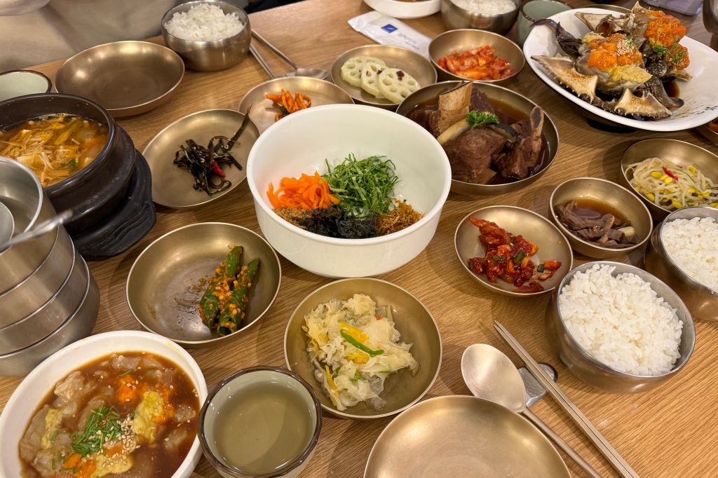 韓國首爾美食 :: 大瓦房醬蟹 景福宮安國站必吃美食 米其林